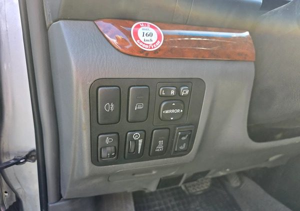 Toyota Land Cruiser cena 49000 przebieg: 194000, rok produkcji 2004 z Nowy Sącz małe 191